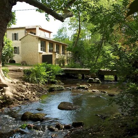Moulin De Carrière, Dans Un Parc De 2 Hectares à * Uzès