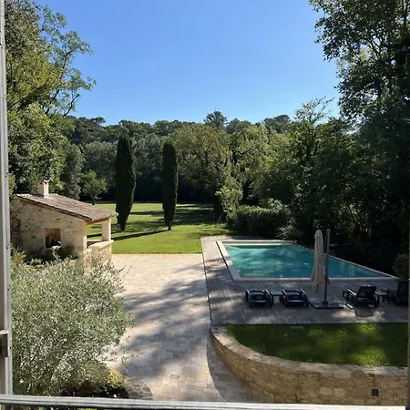 Moulin De Carrière, Dans Un Parc De 2 Hectares à * Uzès